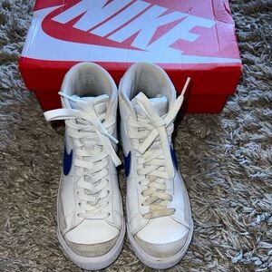 Kids Nike blazer size 3.5